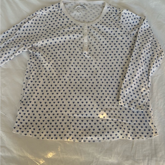 Roller Rabbit PJ set - Picture 2 of 7